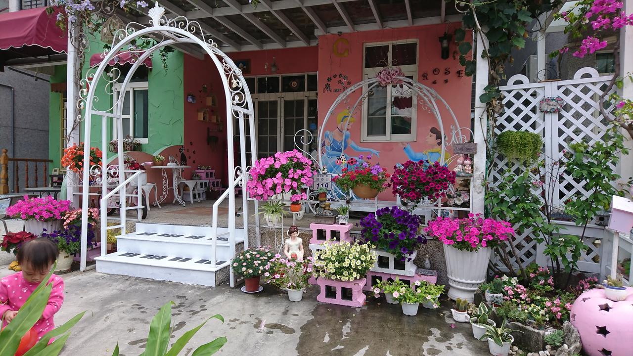 Apartament Rose Castle T'ai-tung Zewnętrze zdjęcie